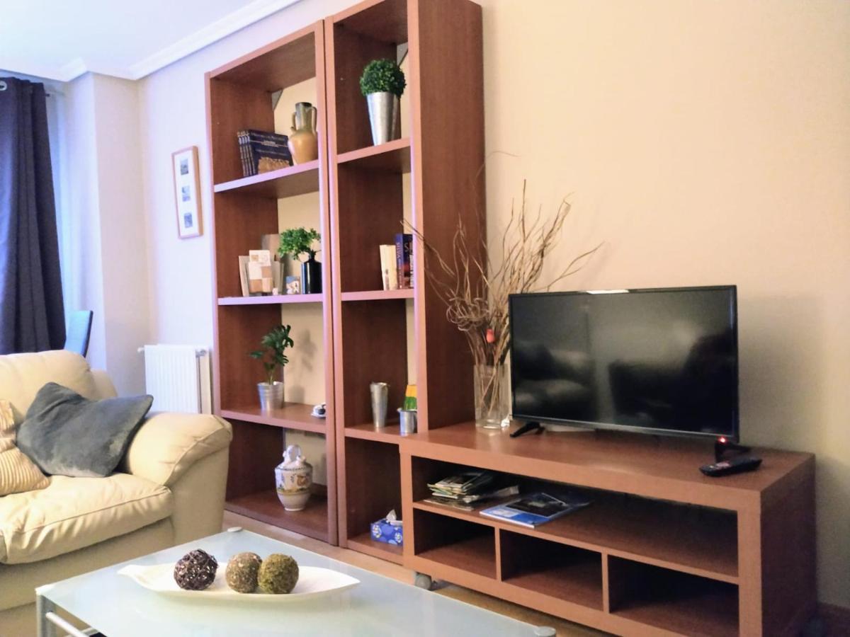 Apartamento En Oviedo,Wifi Екстериор снимка