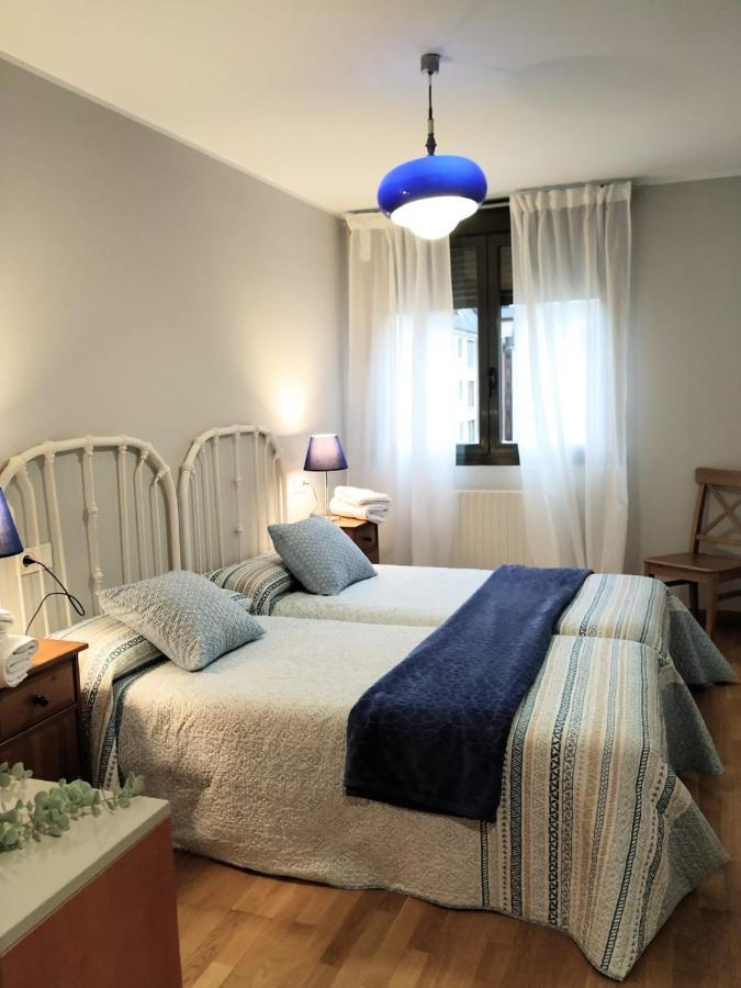 Apartamento En Oviedo,Wifi Екстериор снимка